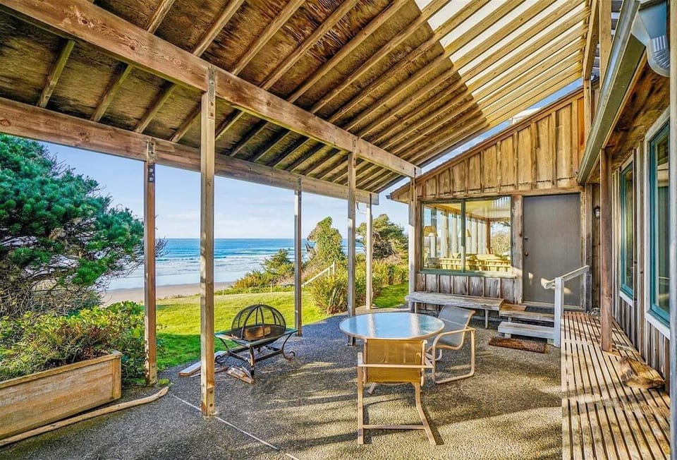 Outdoor Patio at Beach Haven Arch Cape