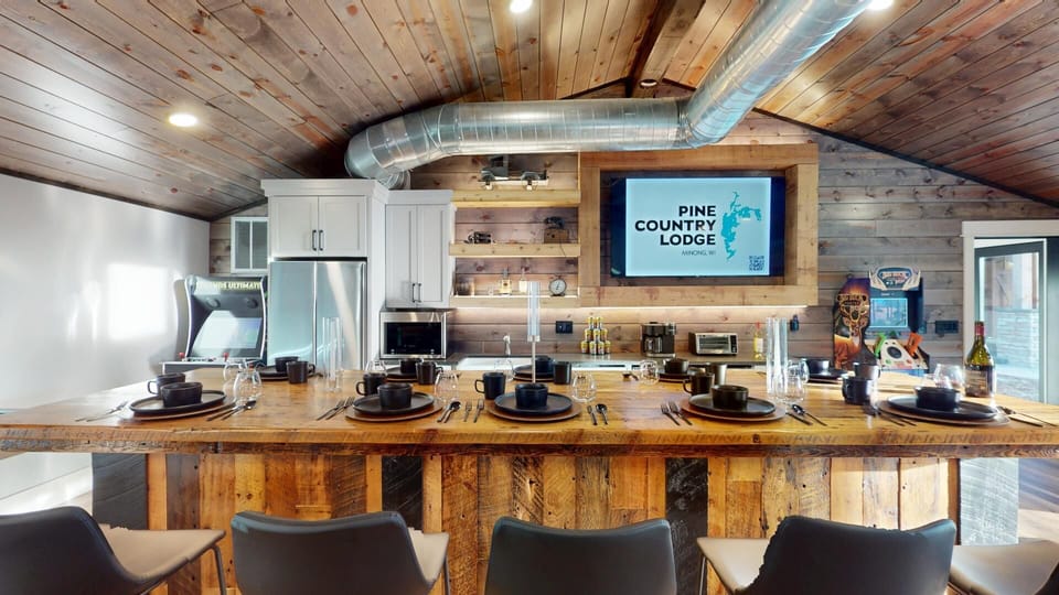 Bar and kitchenette in the Clubhouse