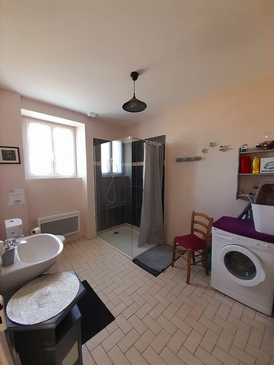 salle de bain du bas