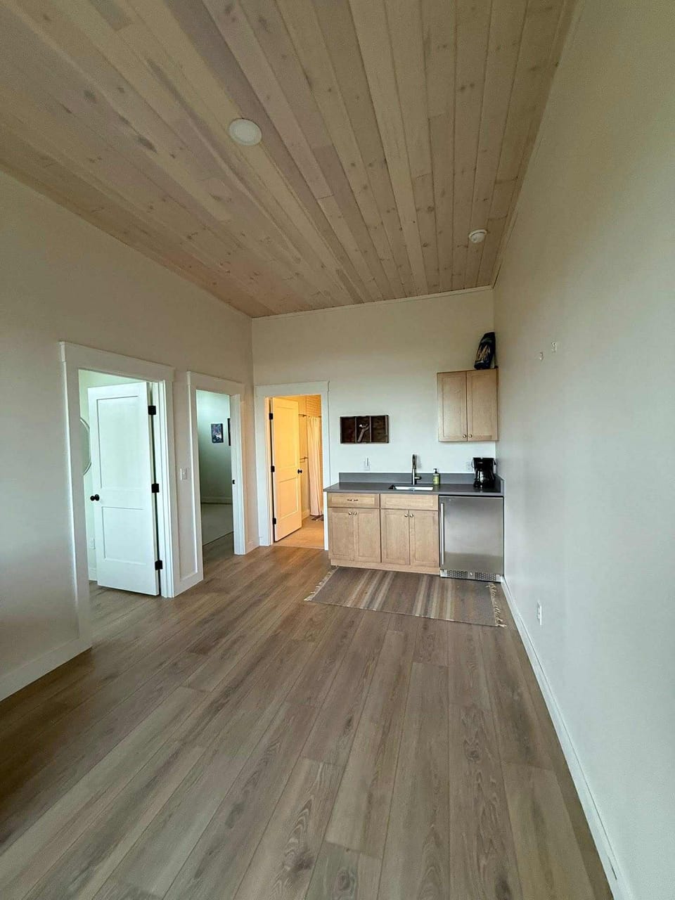 downstairs kitchenette with small fridge