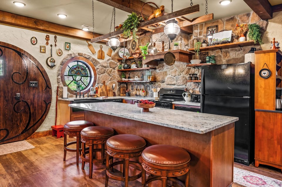 Full stocked kitchen with Island + pot rack