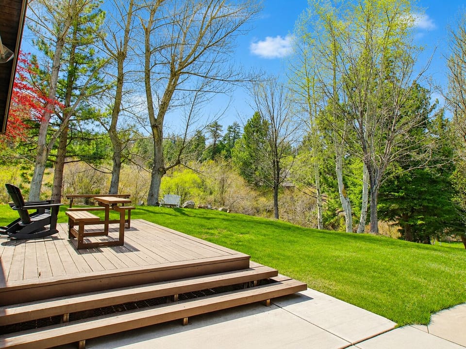 Deck
