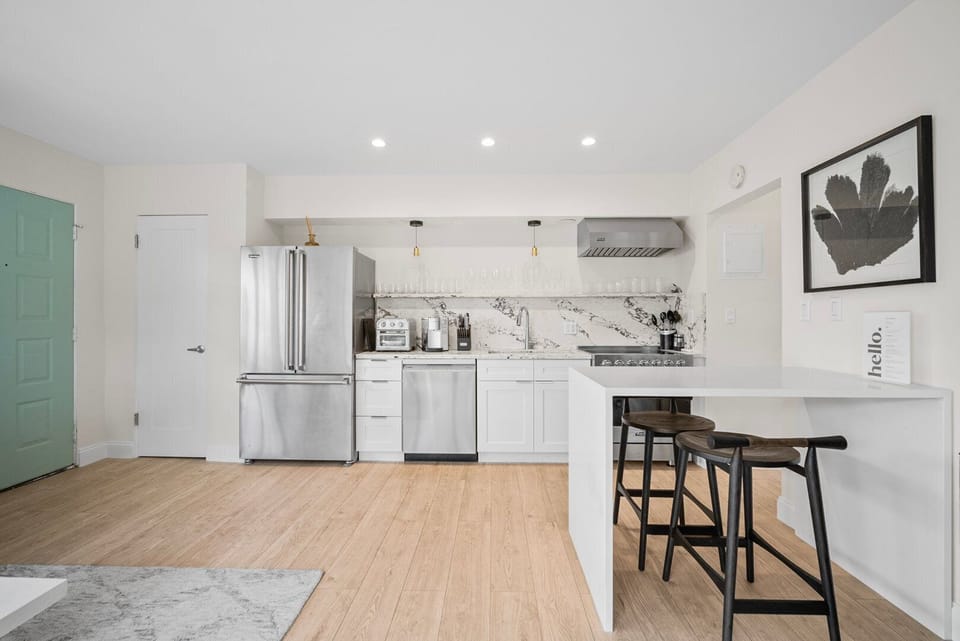 Open & Inviting Floor Plan