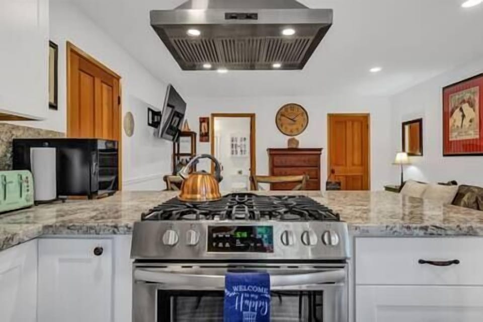 F3e8b667 ffc0 44fd a47b 6232fba47beb