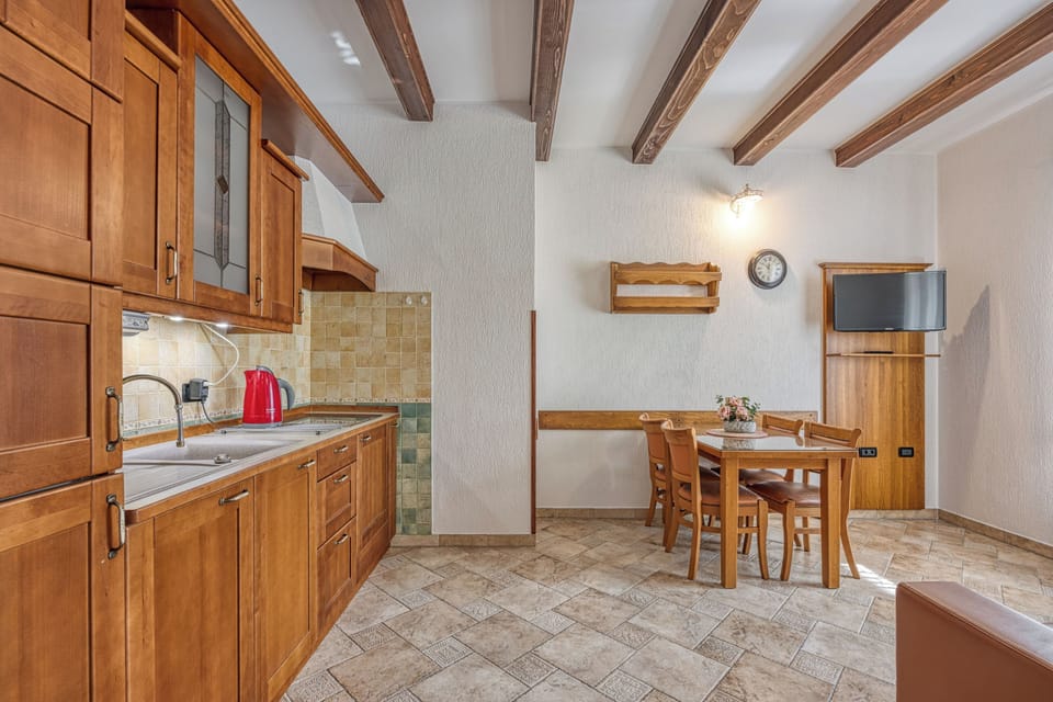 Kitchen and dining area