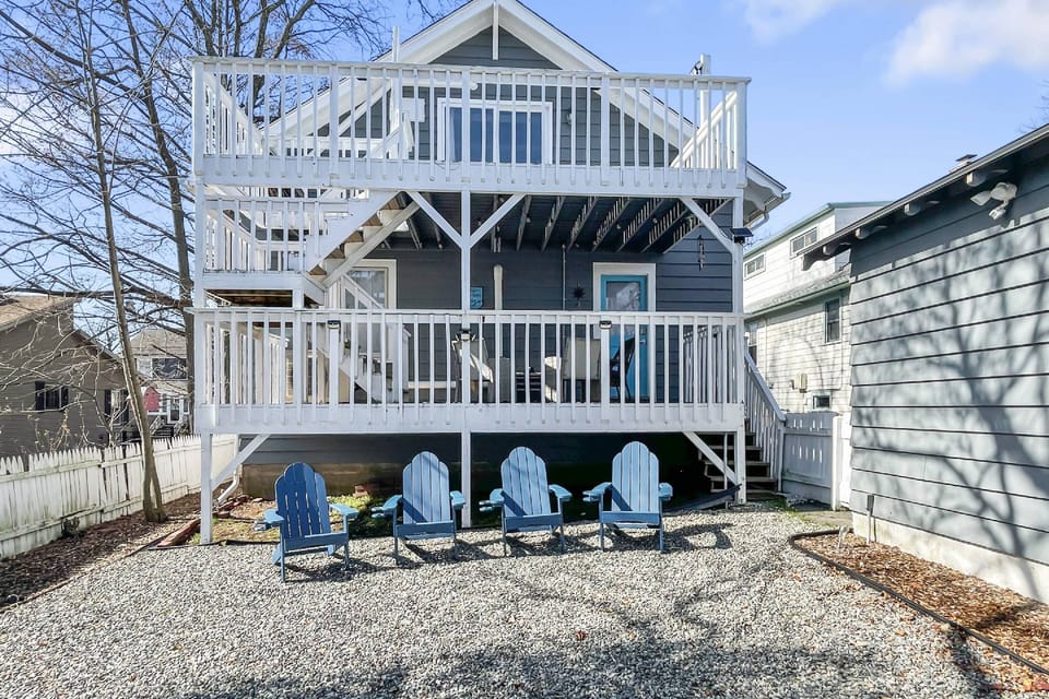 Double the Relaxation. Ocean breezes, two-story back porch—perfect for relaxing with family or friends. Sip coffee in the morning, unwind at night!