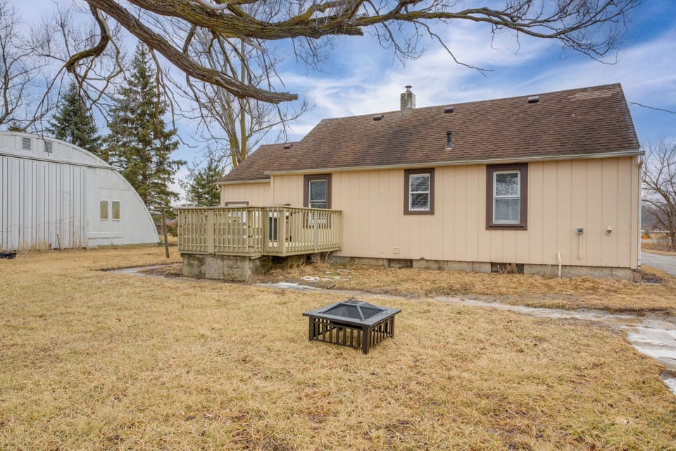 Back Exterior | Deck | Gas Grill | Fire Pit