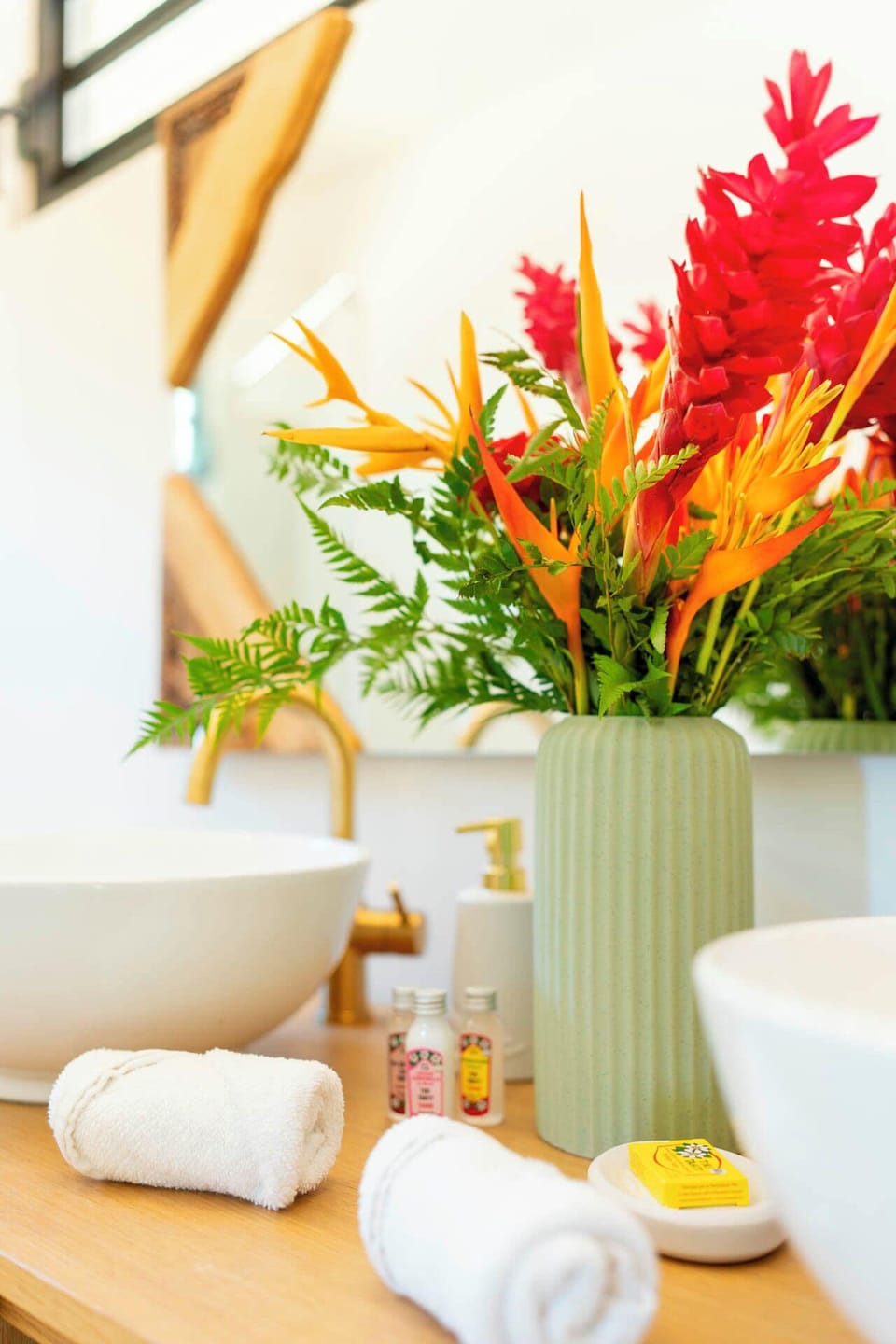 Bathroom amenities