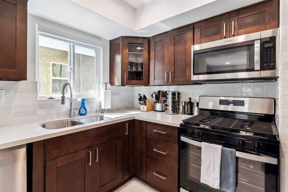 Fully stocked kitchen with everything you need for a great meal or wonderful coffee in the AM!