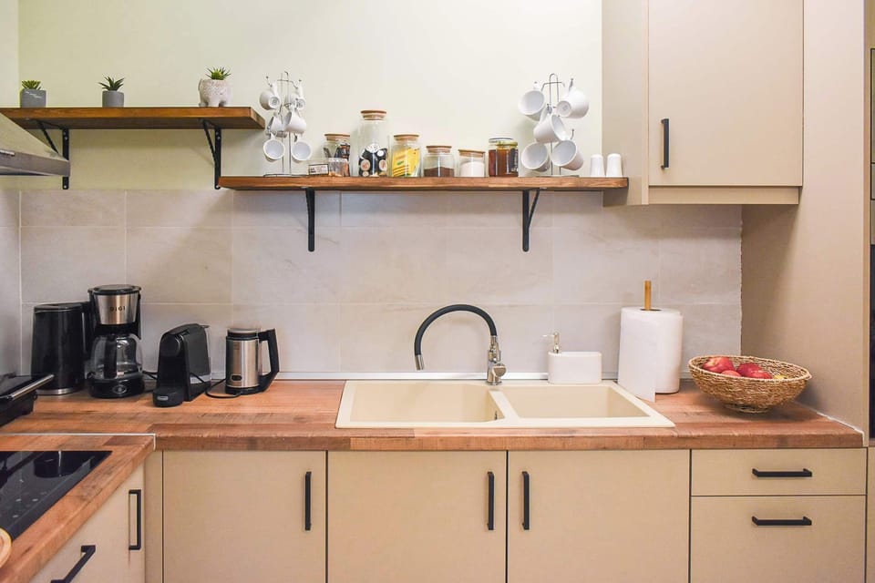 Spacious Kitchen with coffee station