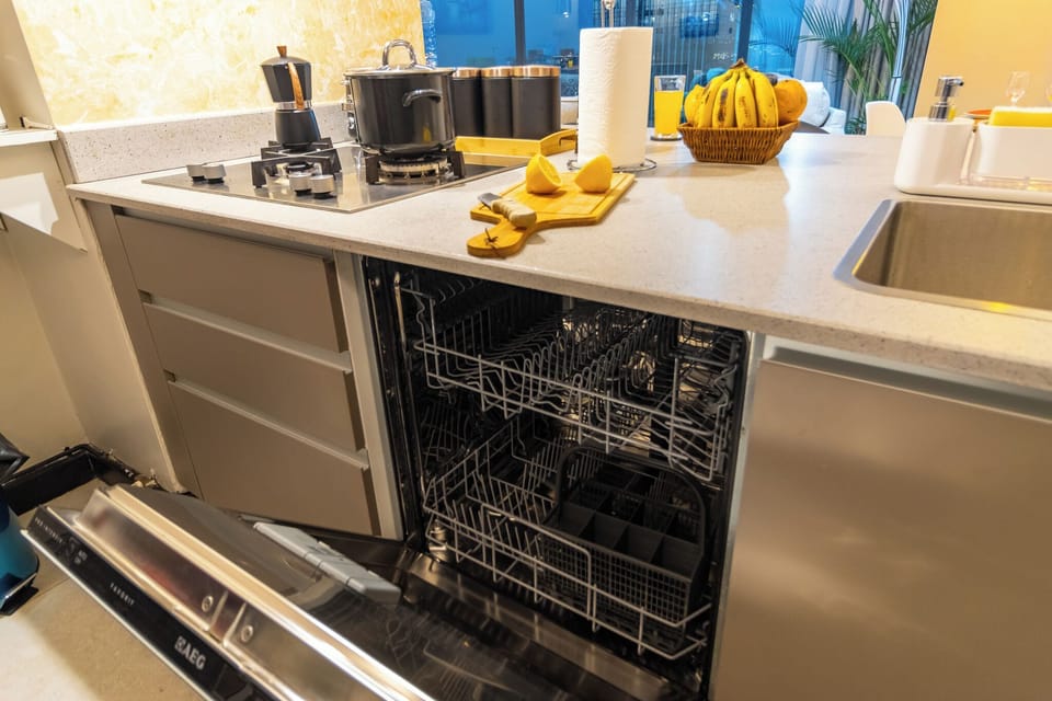 High end integrated dish washer - AEG