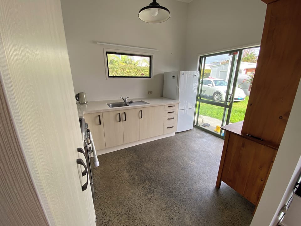 Kitchen that flows out to patio