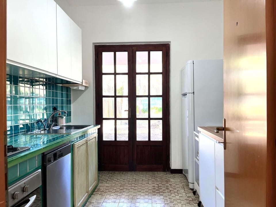 Kitchen, Flooring, Interior Design, Floor, Countertop, Wood, Furniture, Kitchen Appliance, Sink, Cabinetry
