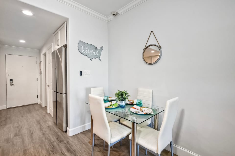 Dining table with seating for 4 