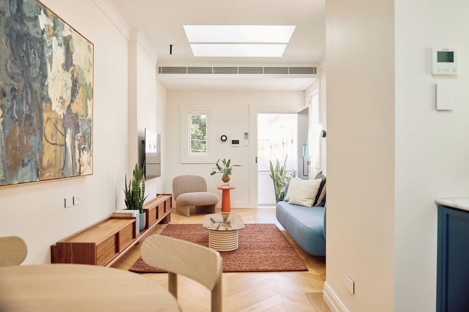 MG Suite - Living Area, Main Entrance from Eliza Street (2)