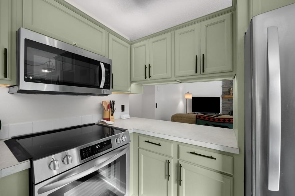 Fairway to Heaven- kitchen