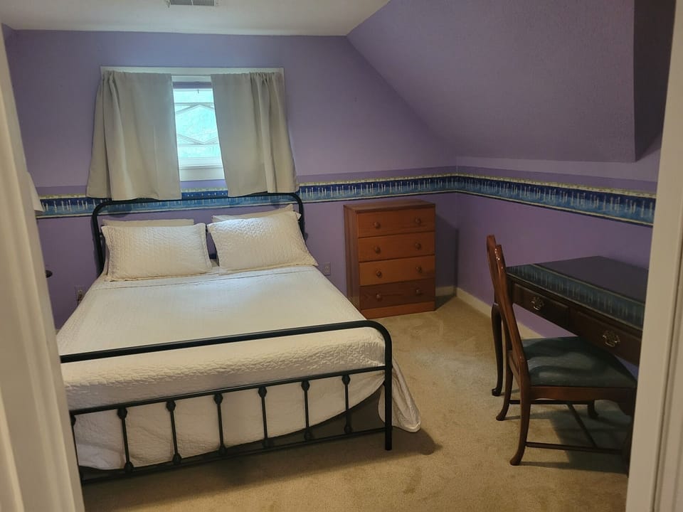 Small bedroom