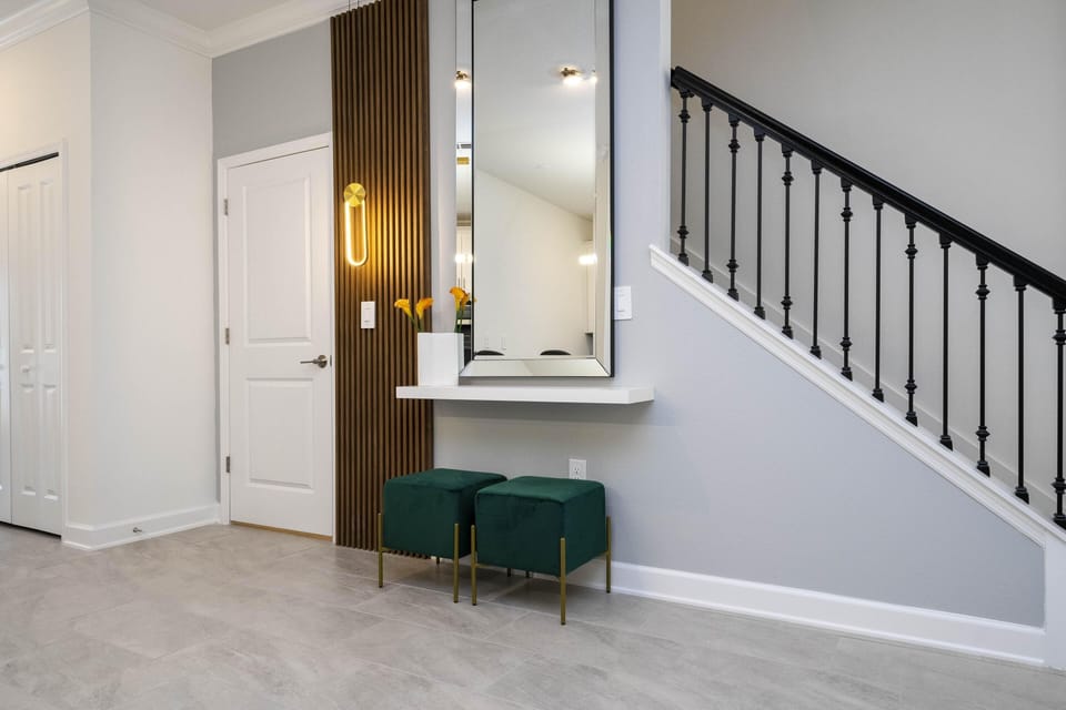 Stair to Second Floor