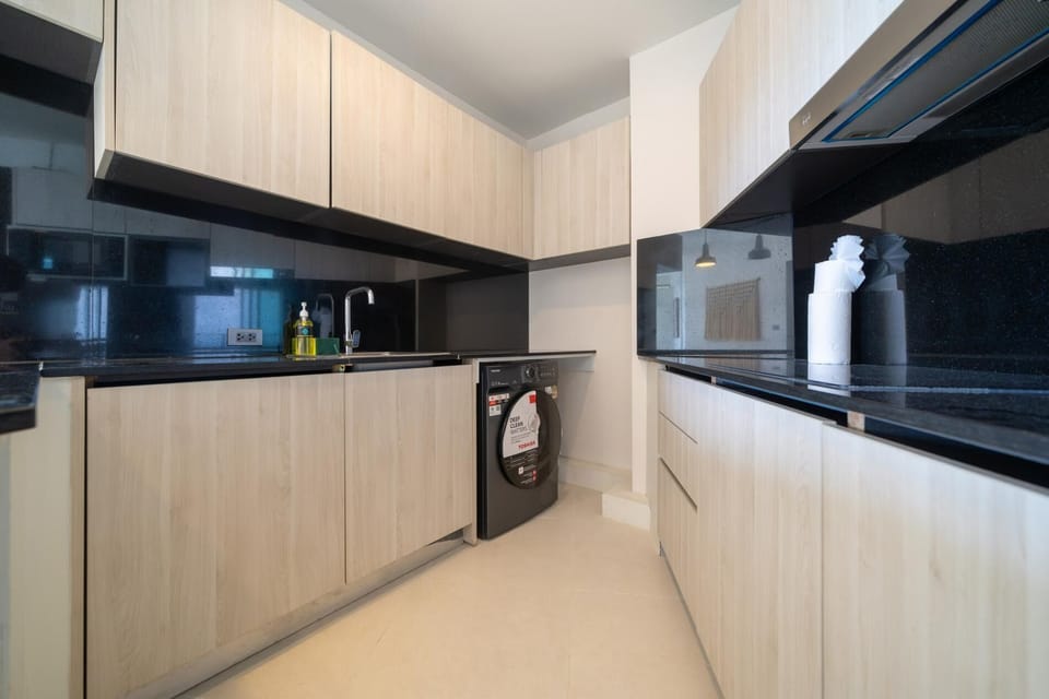 Newly Renovated Full Sea View Apartment in Kamala (14878)