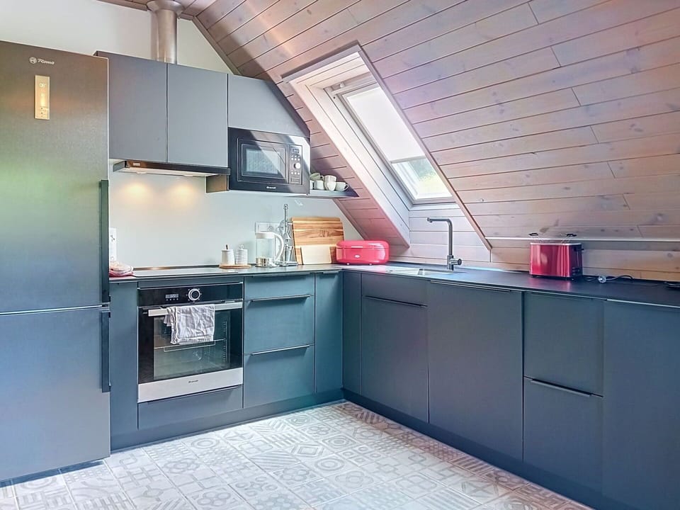 Kitchen, Wood, Flooring, Major Appliance, Kitchen Appliance, Countertop, Floor, Interior Design, Cabinetry, Kitchen Stove