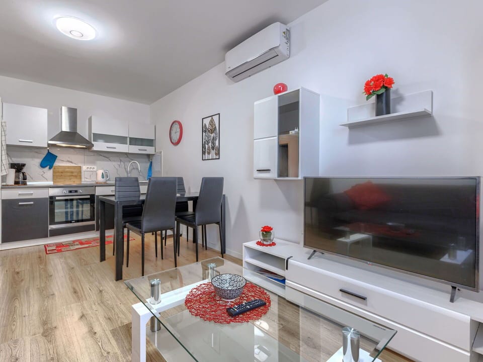 Furniture, Flooring, Interior Design, Floor, Room, Ceiling, Table, Apartment, Living Room, Television