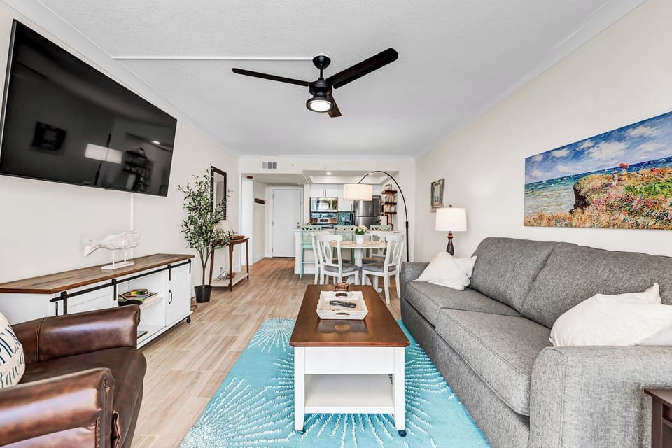 305 Living room