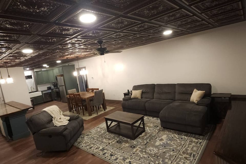 Living/dining room