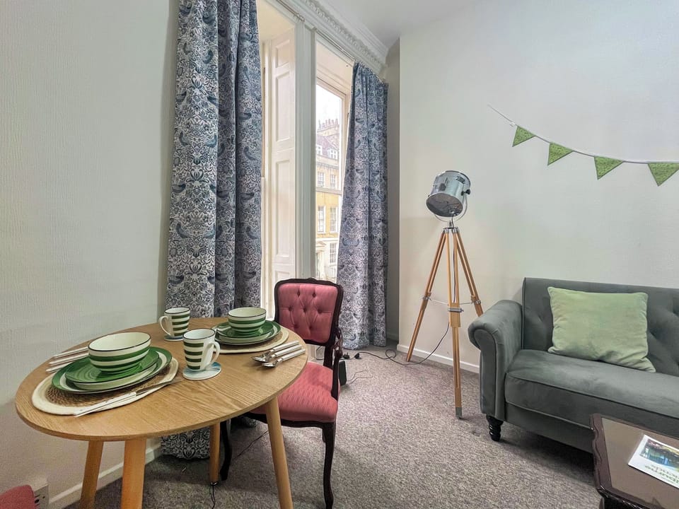 Dining Area | Fanny Nelson&rsquo;s Retreat, Bath