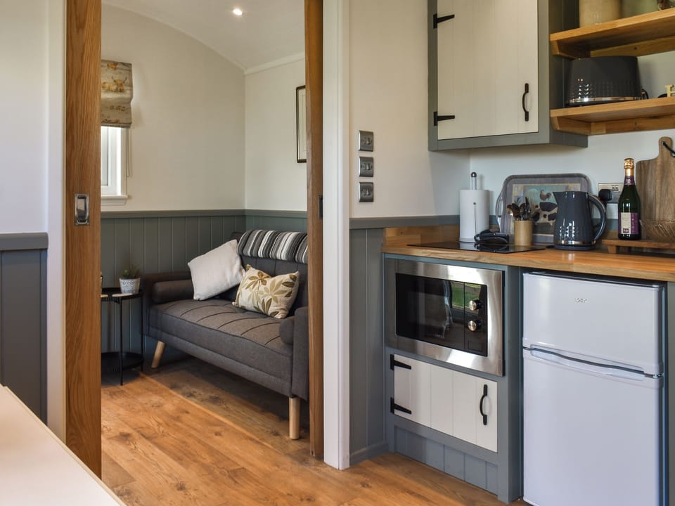 Kitchen | Meadows View Shepherd&rsquo;s hut, Cockermouth