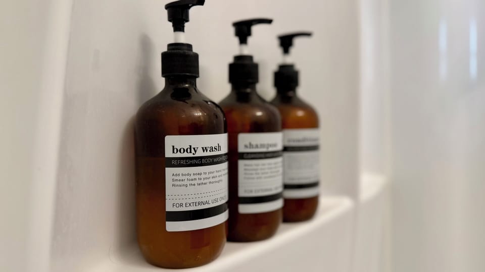 Bathroom amenities