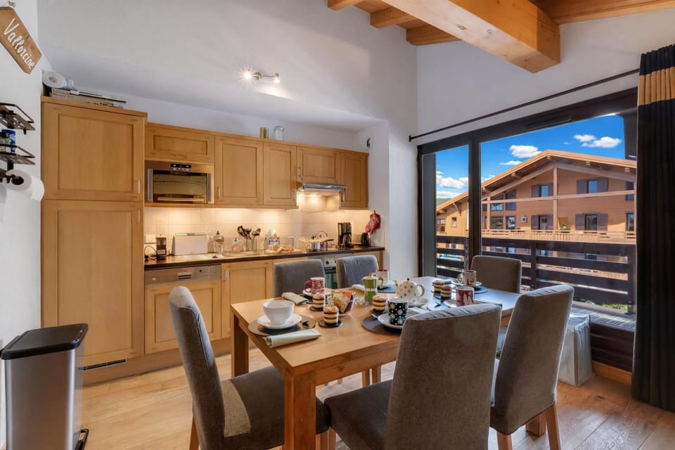 Living and dining room