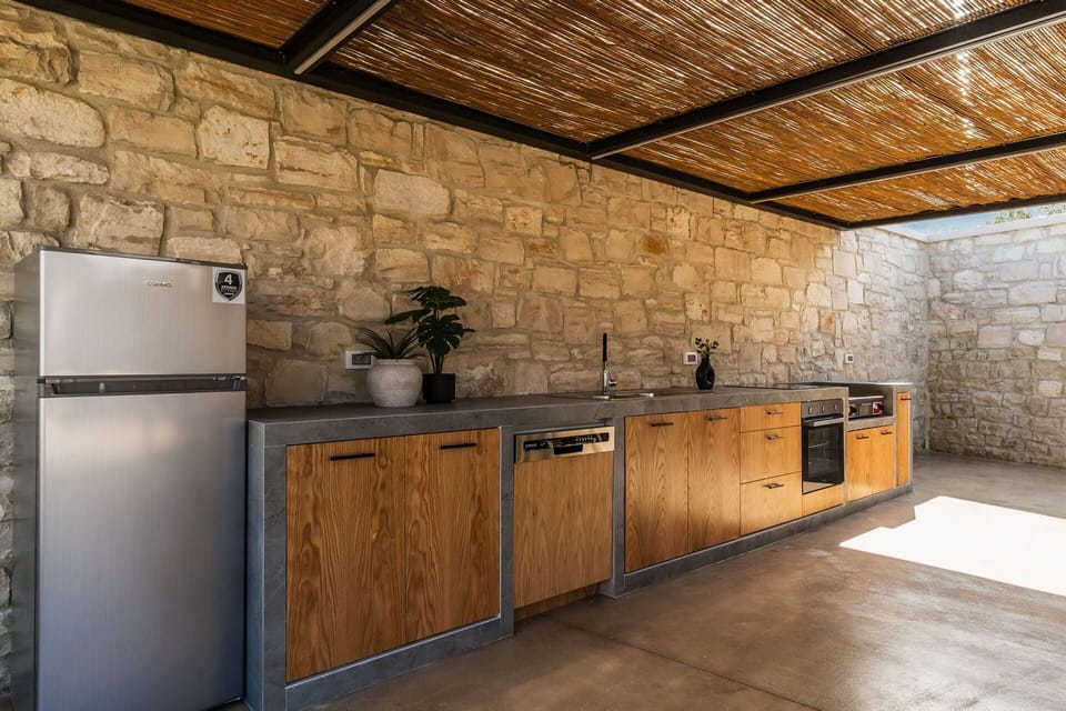 Balcony / Terrace / Patio, Outdoor