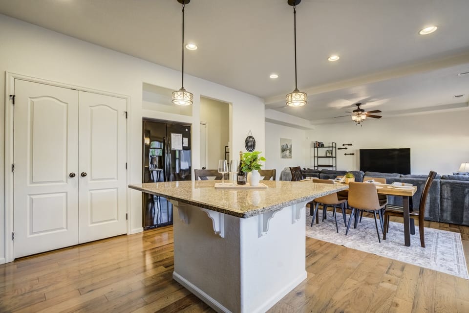 Has everything you need for both short and extended stays.