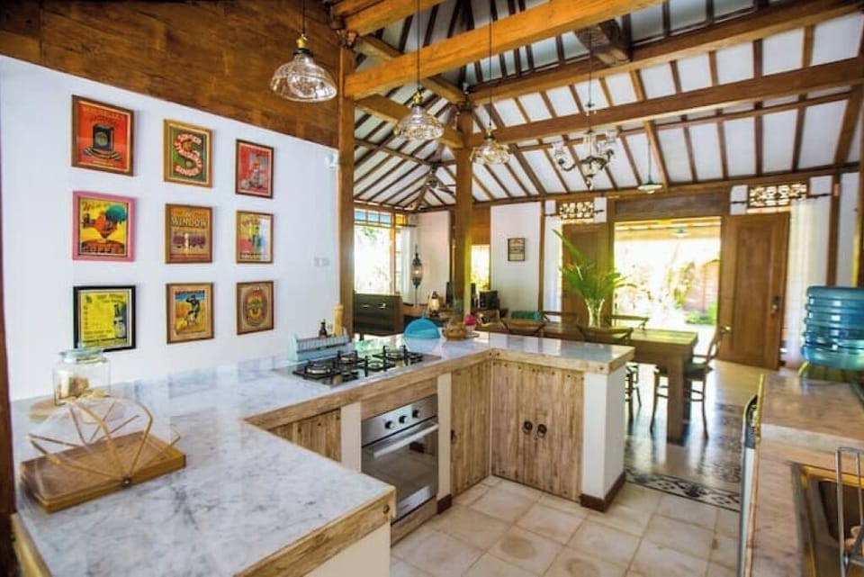 Private kitchen