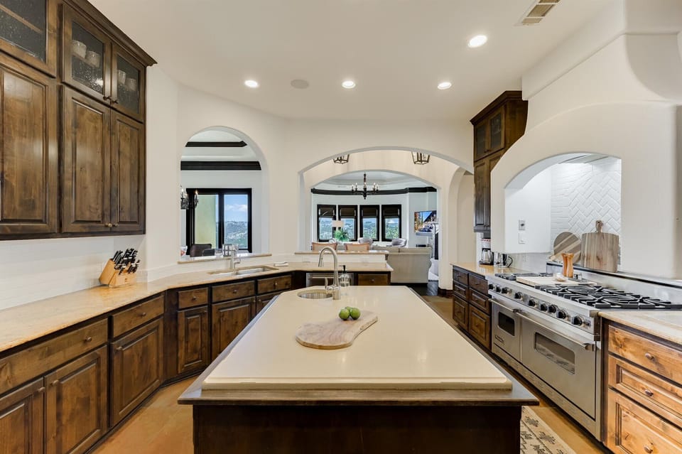 Kitchen- Main Level