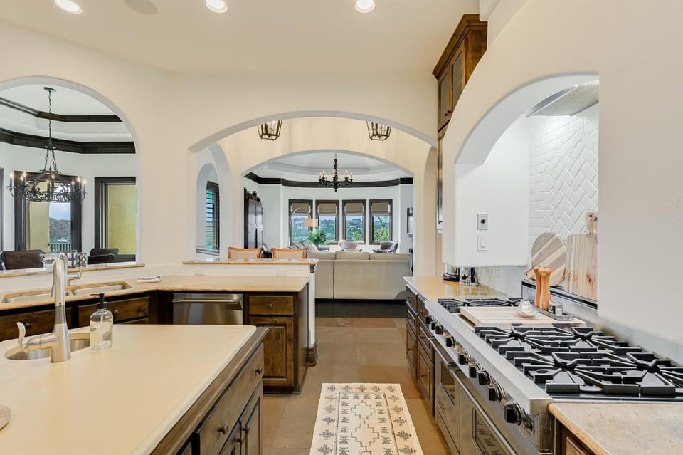 Kitchen- Main Level