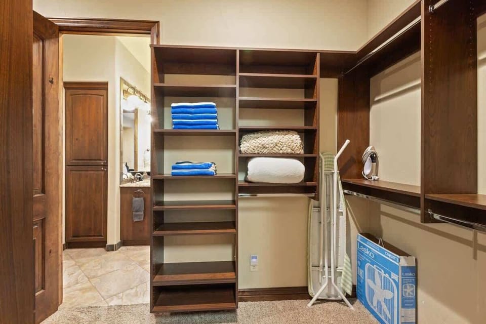 Closet