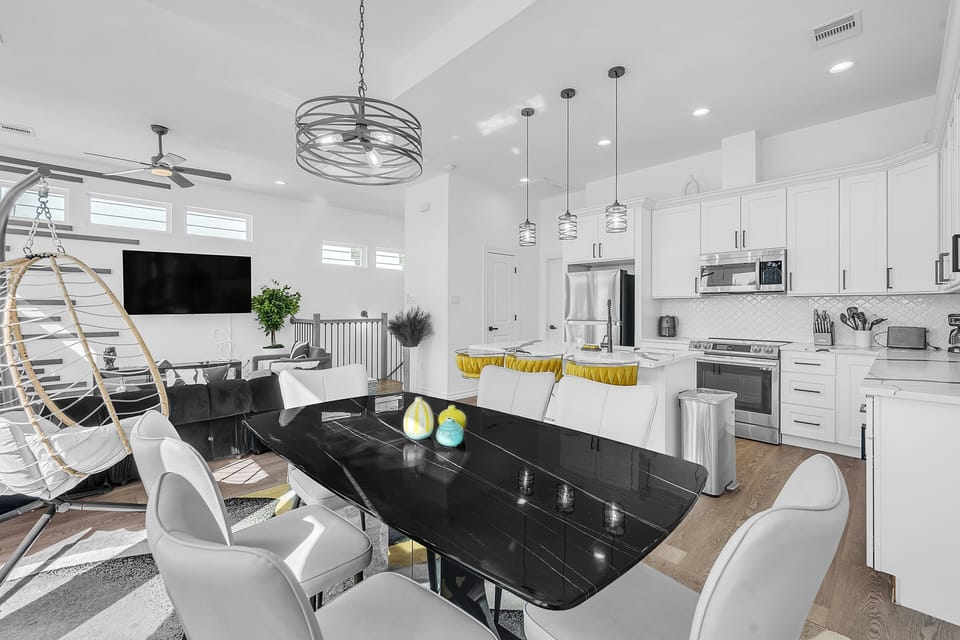 Indoors, Furniture, Living Room, Dining Room, Dining Table
