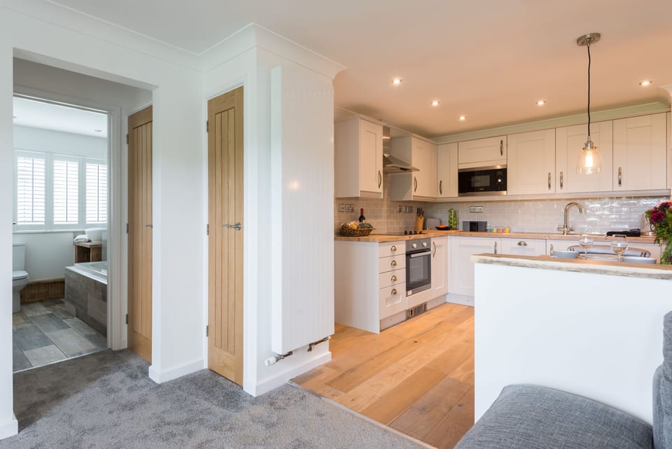 Sandcastles 11 Europa Court, Mawgan Porth: The apartment sits on the first floor