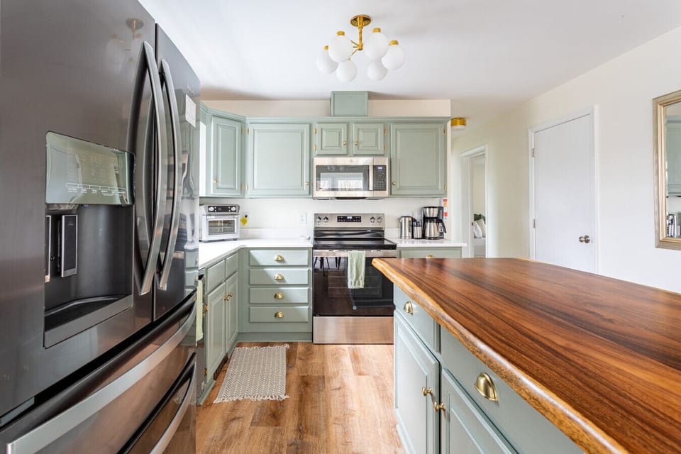 Kitchen incudes new stainless steel appliances