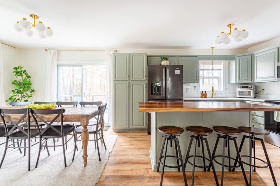 Beautiful view of kitchen and dining room