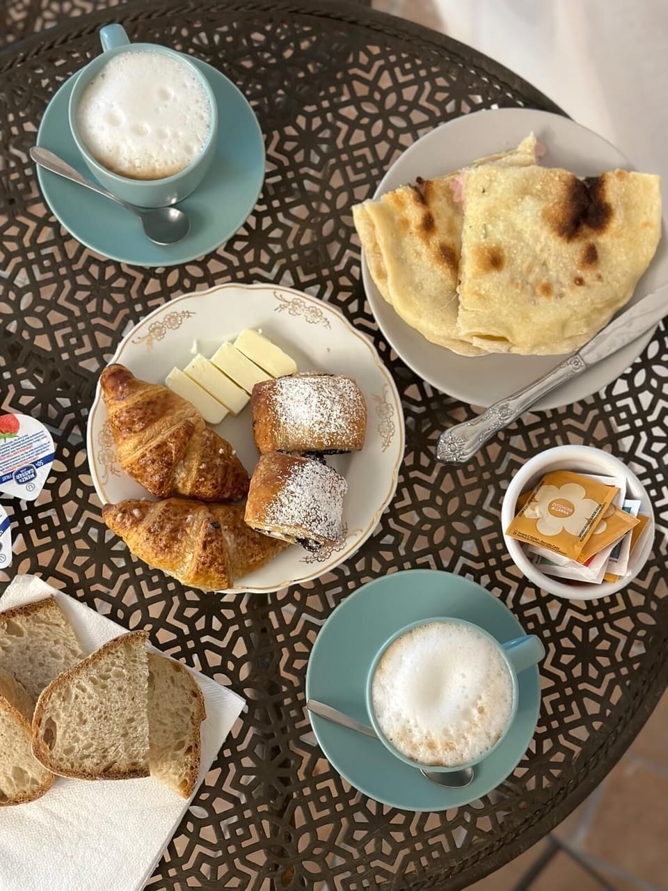 Breakfast meal