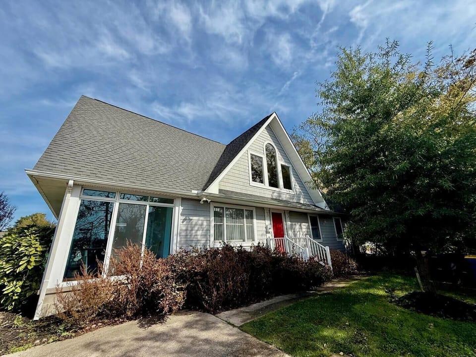 PropertyImg1