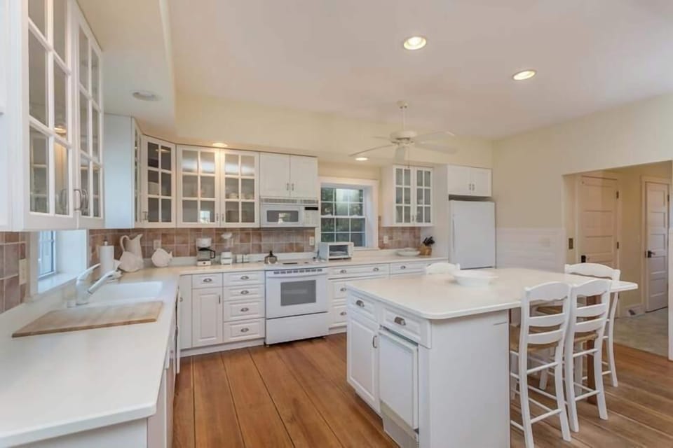 PropertyImg7