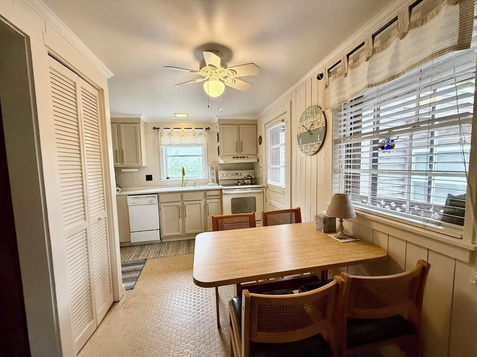 PropertyImg7
