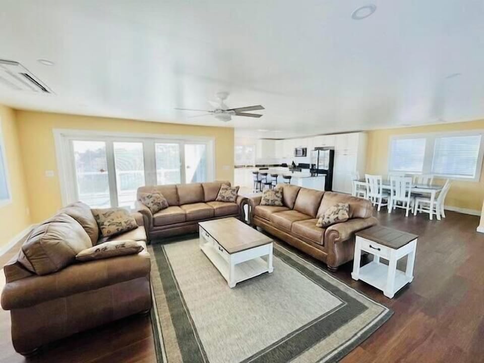 PropertyImg3