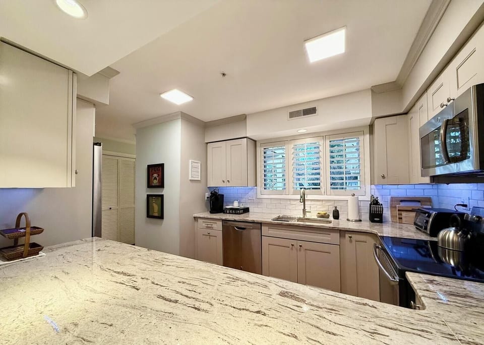 PropertyImg7