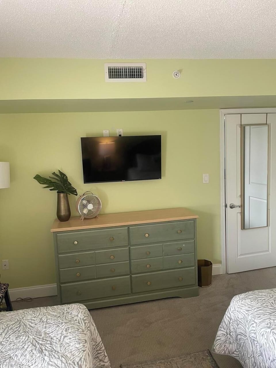 PropertyImg12