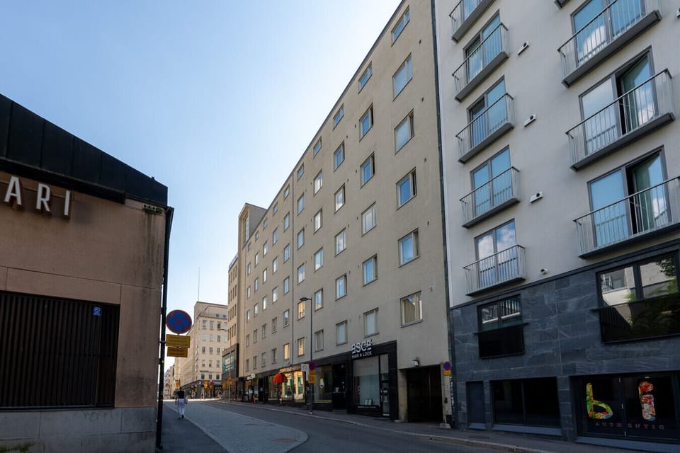 with views overlooking the peaceful courtyard of the building, you can relax and recharge in a serene setting.