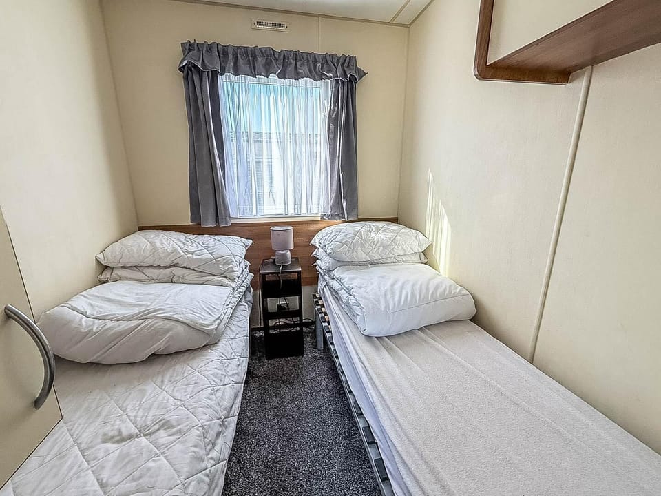 private static caravans for hire